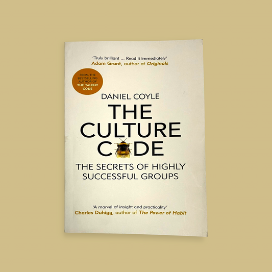 THE CULTURE CODE Read in English Language Paperback  by COYLE DANIEL